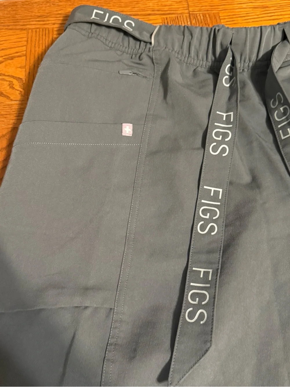 FIGS Winton High Waisted Cargo Jogger Scrub Pants Classic in Bonsai Sz XL Women